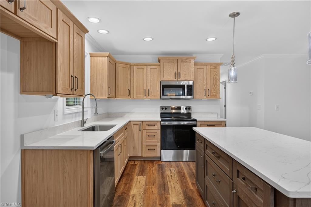 3898 Yarbrough Avenue Property Photo 16