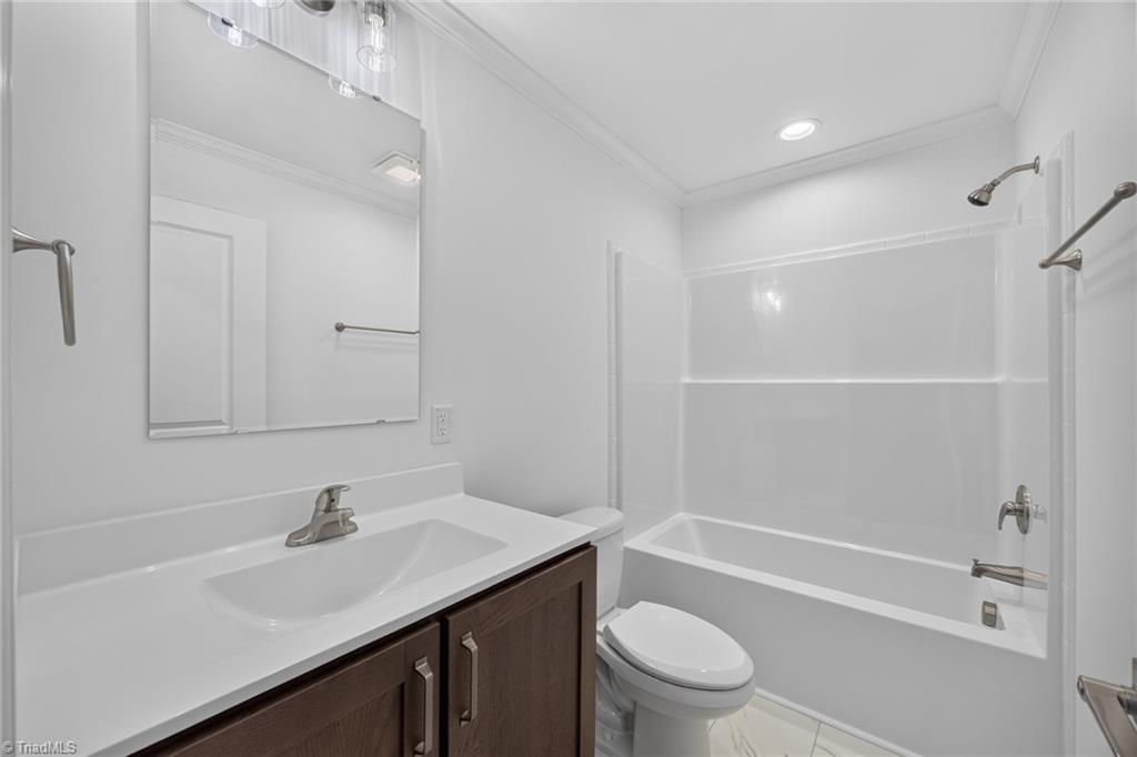 3898 Yarbrough Avenue Property Photo 27