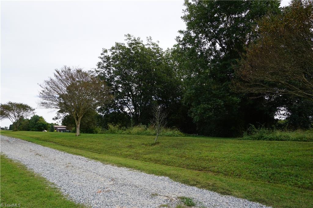141 Old Thomas Farm Road Property Photo 7
