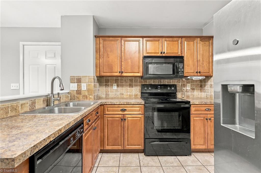 2089 Jackson Way Property Photo 12