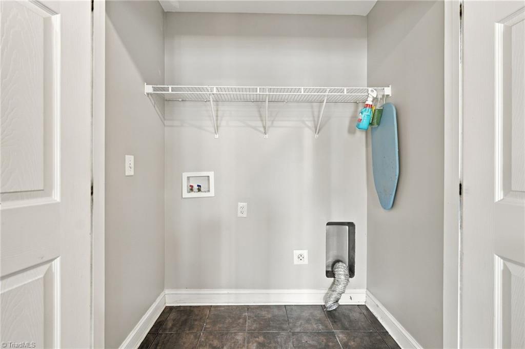 2089 Jackson Way Property Photo 27