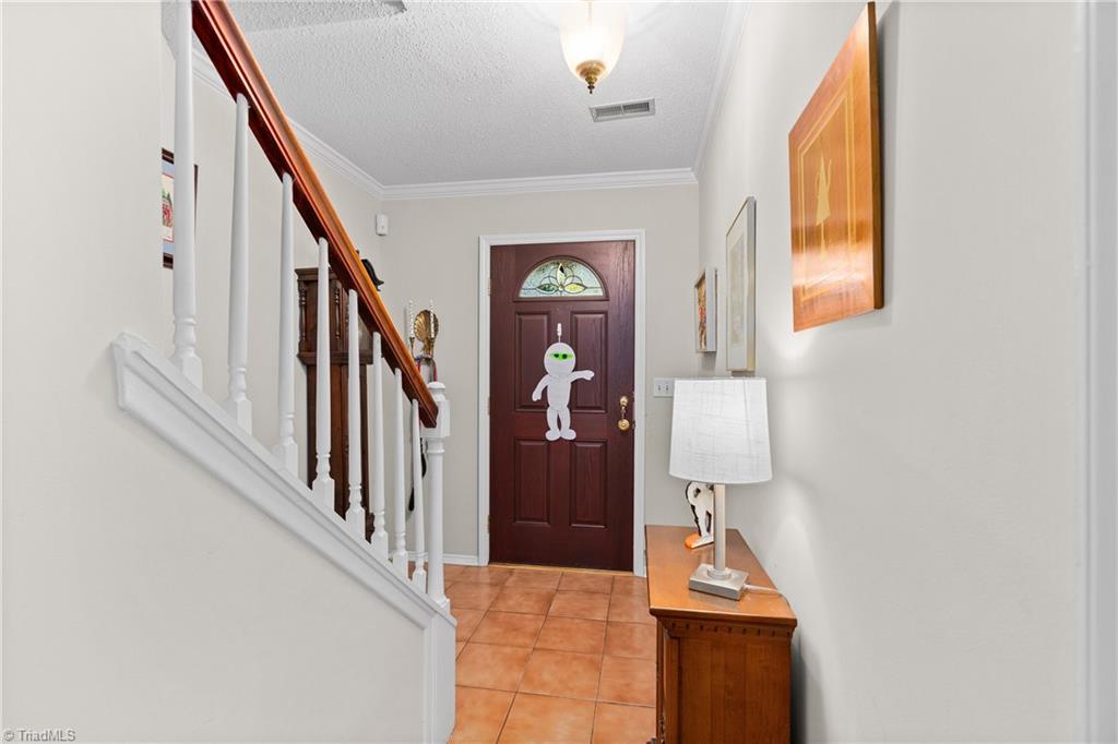 2701 Saint Johns Place Property Photo 2