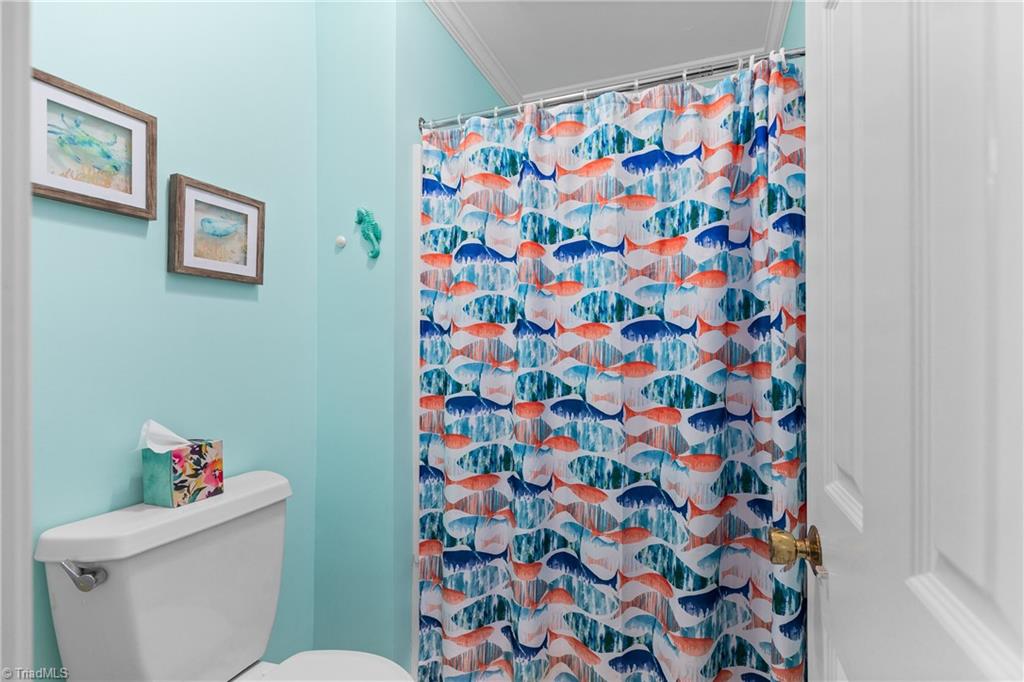 2701 Saint Johns Place Property Photo 16