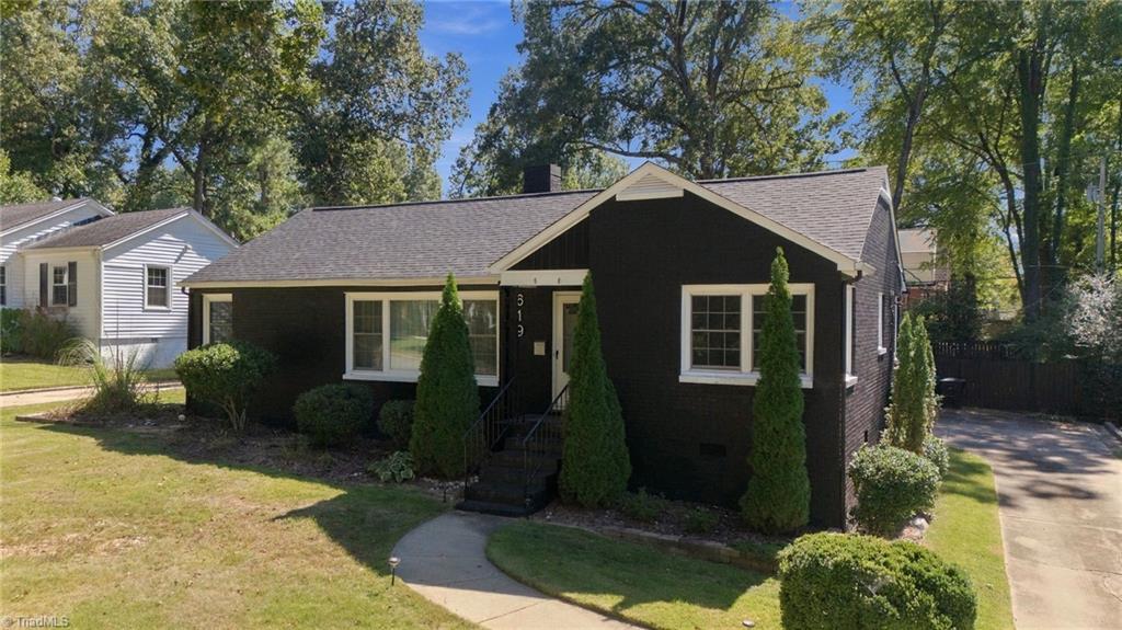 619 Gatewood Avenue Property Photo 1