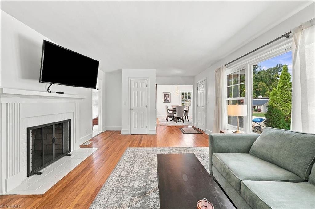 619 Gatewood Avenue Property Photo 4
