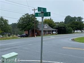 510 E King Street Property Photo 2