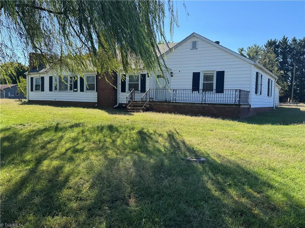 510 E King Street Property Photo 3