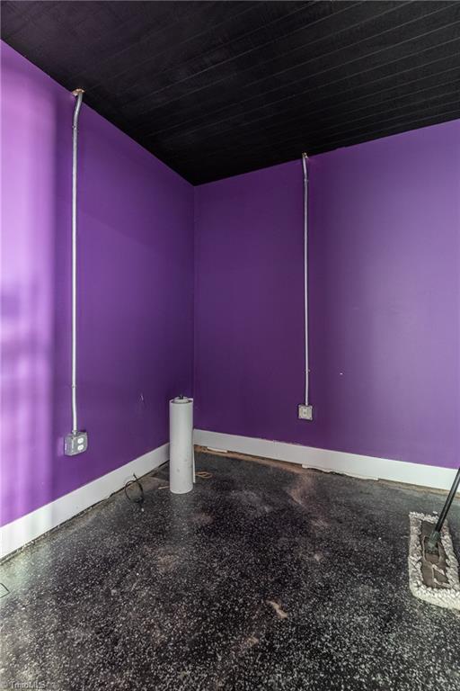 518 Queen Street Property Photo 17