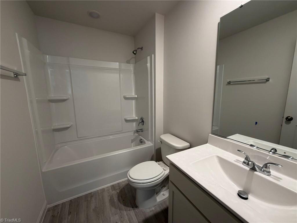 4007 Tenderten Way Property Photo 11