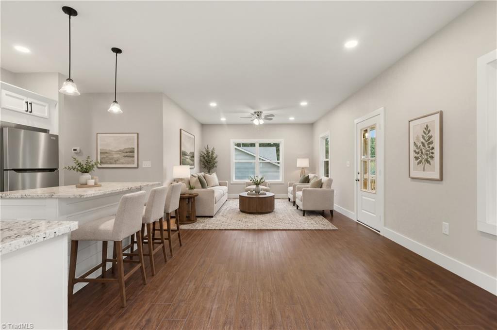 1123 2nd Street Property Photo 7