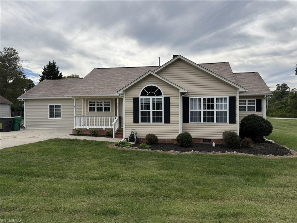 1503 Manora Court