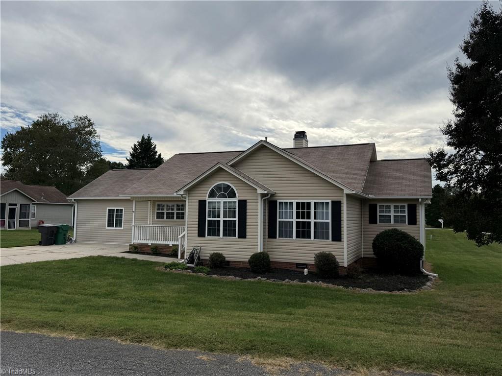 1503 Manora Court Property Photo 2