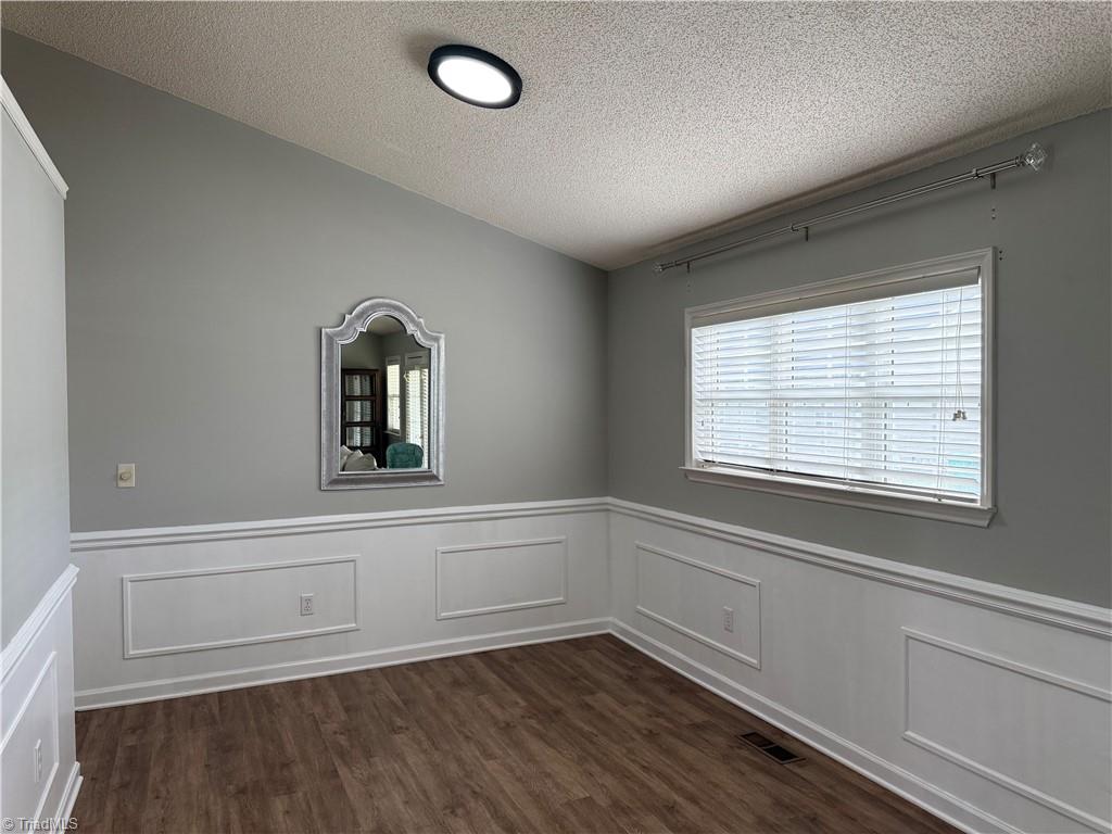 1503 Manora Court Property Photo 7