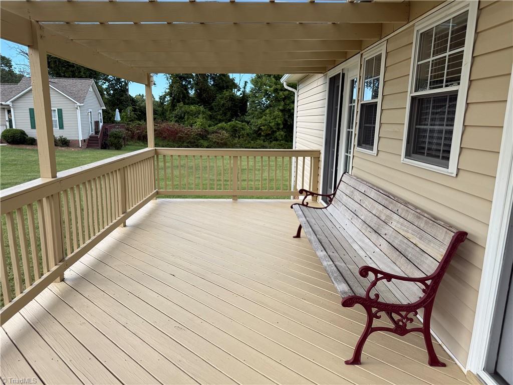 1503 Manora Court Property Photo 27