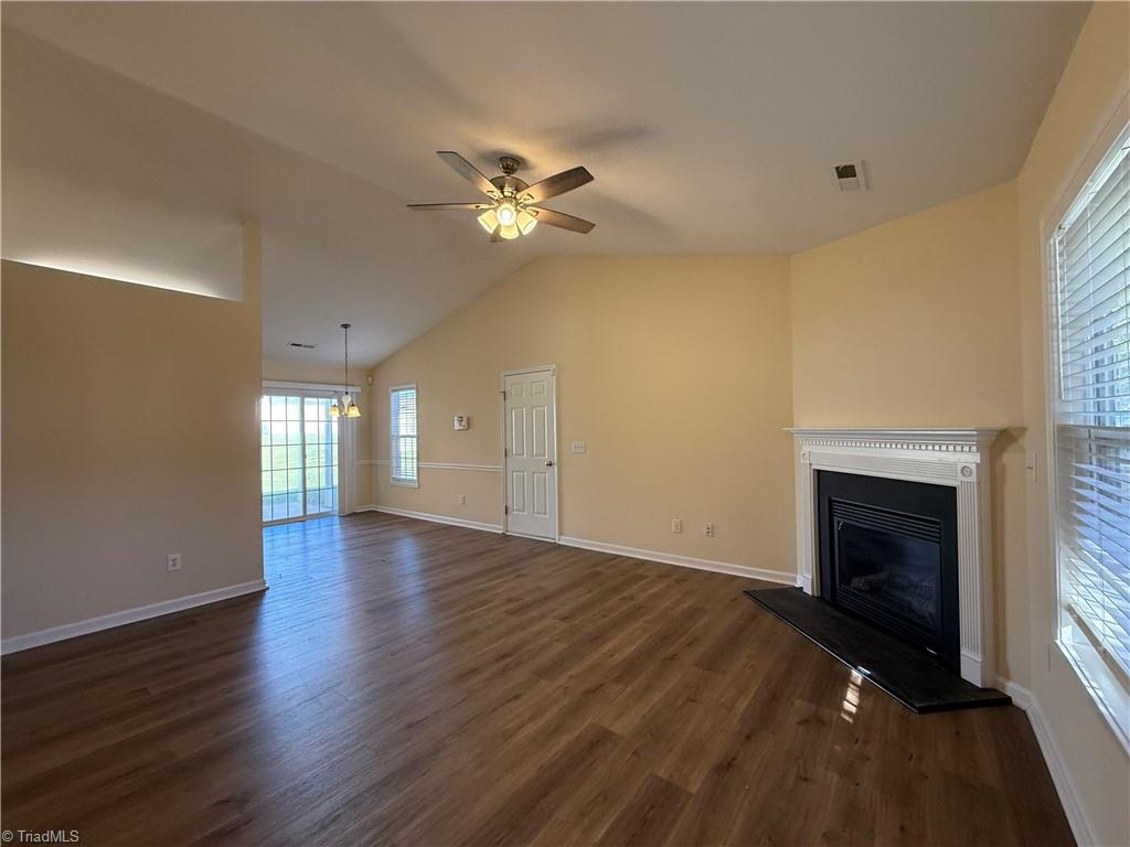 4018 Leak Creek Court Property Photo 5