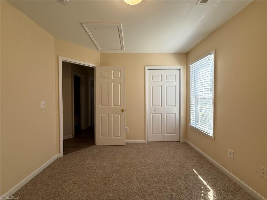 4018 Leak Creek Court Property Photo 10