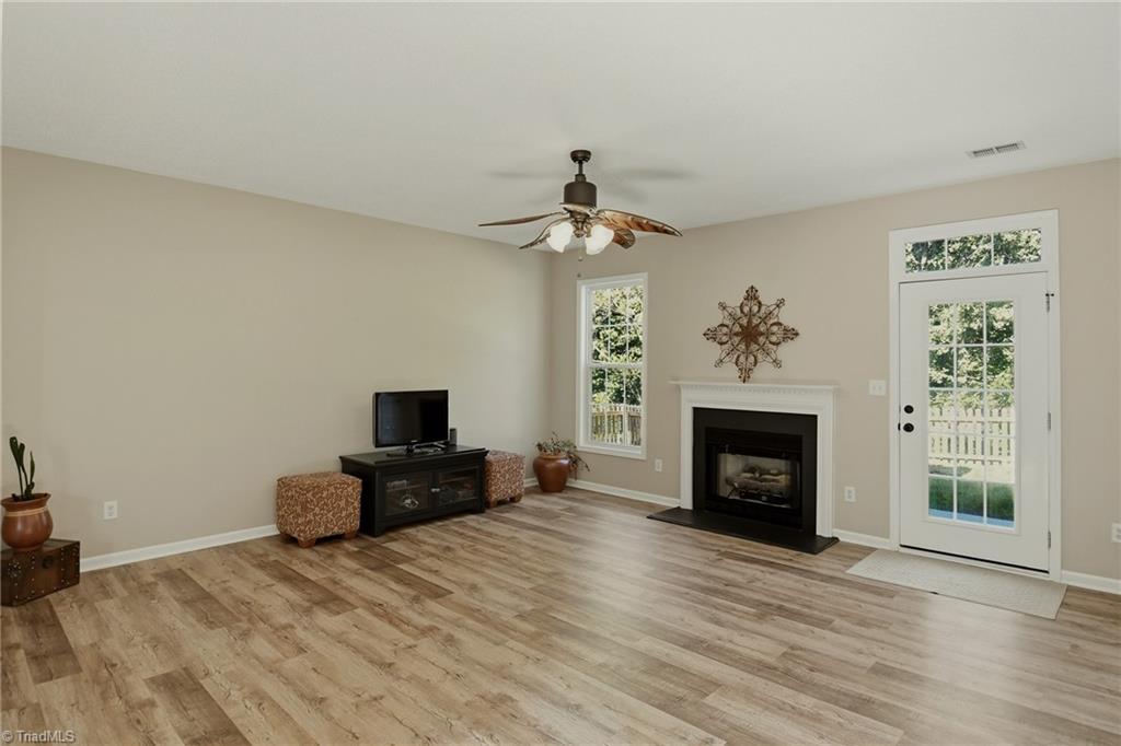 794 Pecan Ridge Circle Property Photo 4
