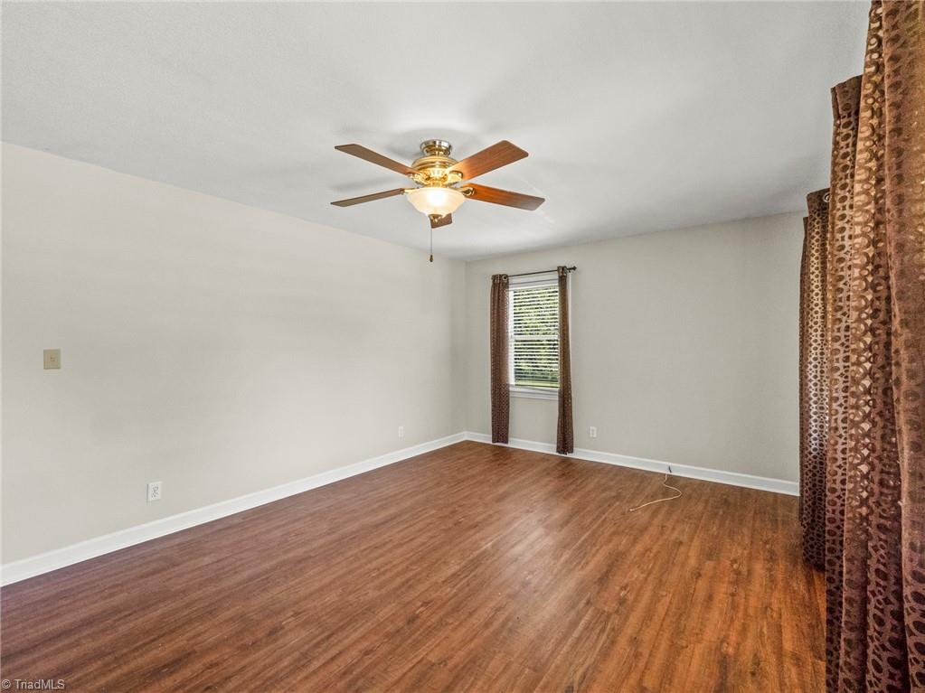 7541 Pine Trails Road Property Photo 10
