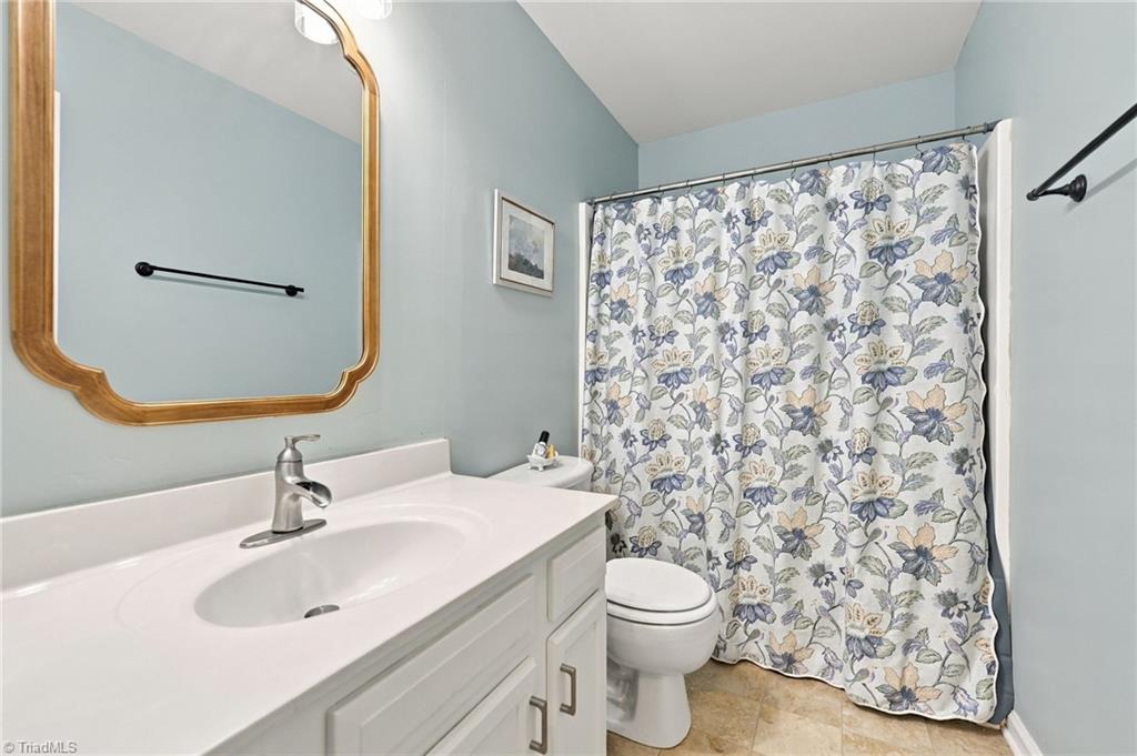 398 Goldenrod Lane Property Photo 10