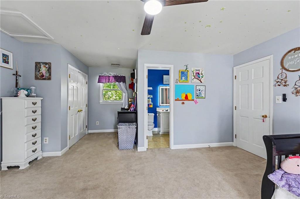 1100 Wolf Rock Road Property Photo 21