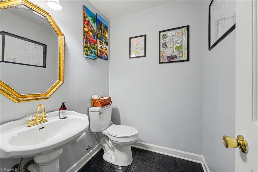 1100 Wolf Rock Road Property Photo 31