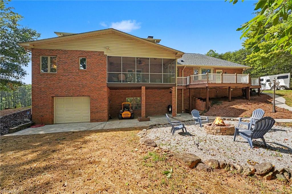 1100 Wolf Rock Road Property Photo 35