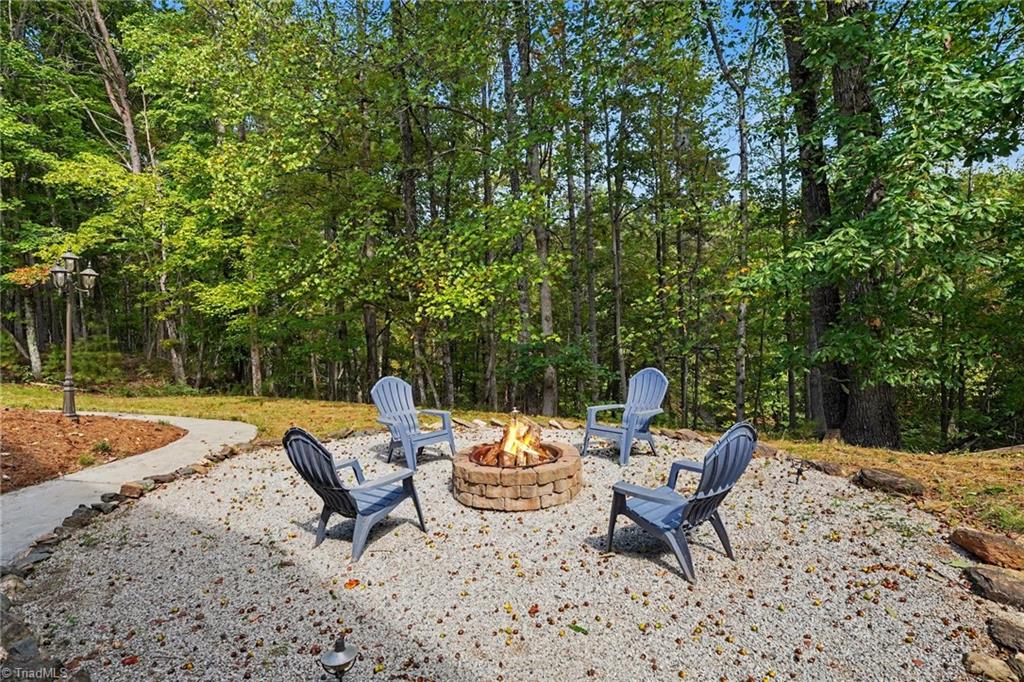 1100 Wolf Rock Road Property Photo 37
