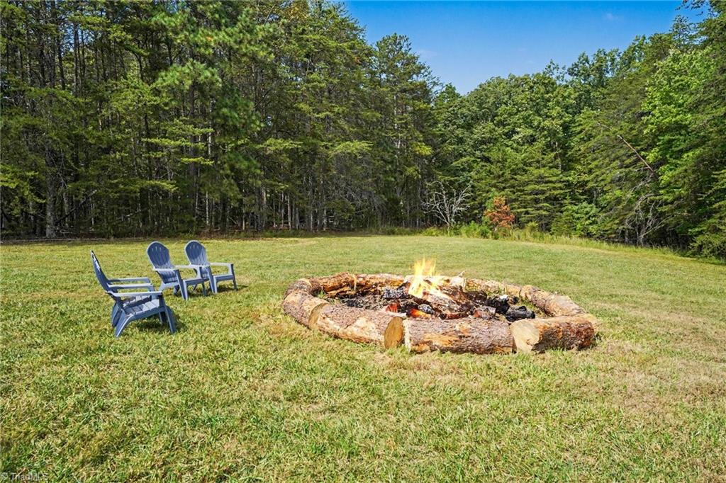 1100 Wolf Rock Road Property Photo 42