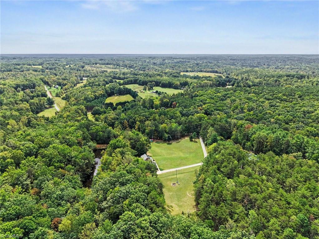 1100 Wolf Rock Road Property Photo 46