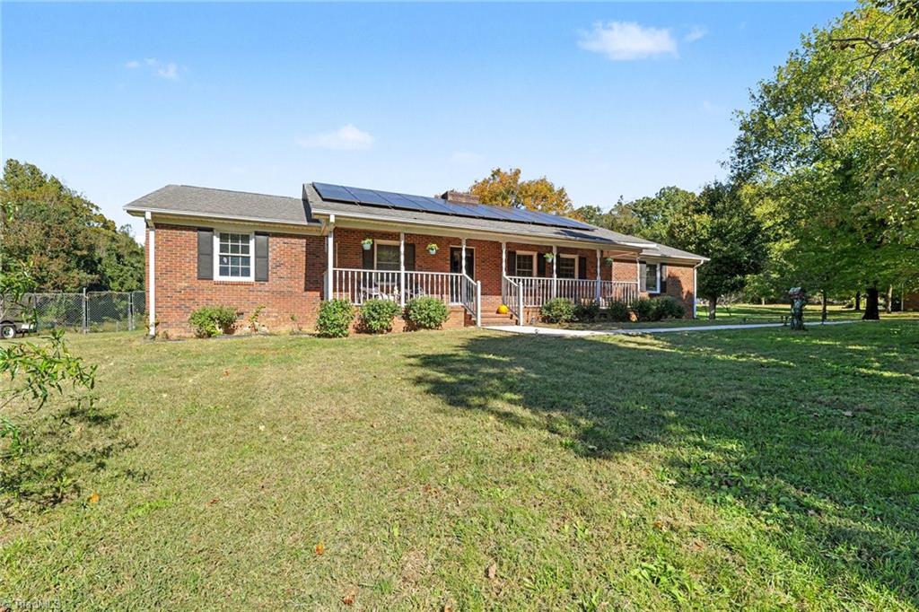 3723 Huffine Mill Road Property Photo 3