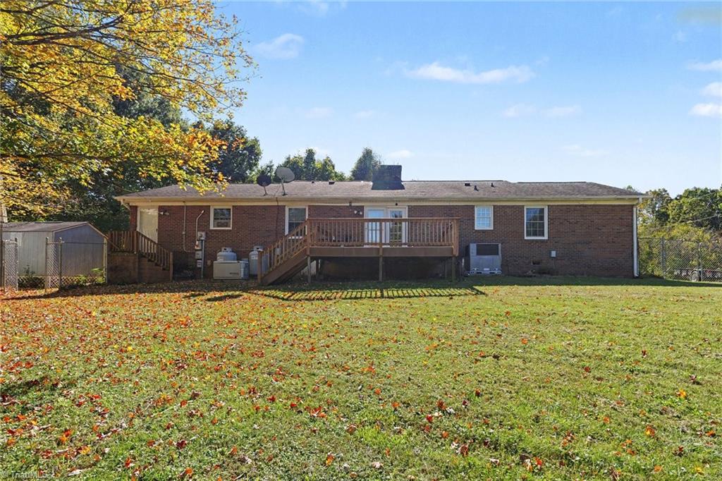 3723 Huffine Mill Road Property Photo 22