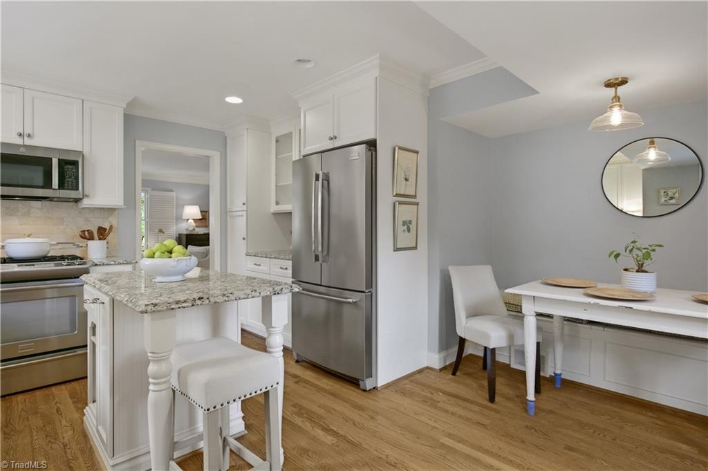 1206 Hill Street Property Photo 12