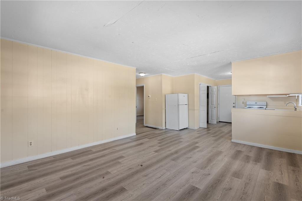 1610 Brockett Avenue Property Photo 6
