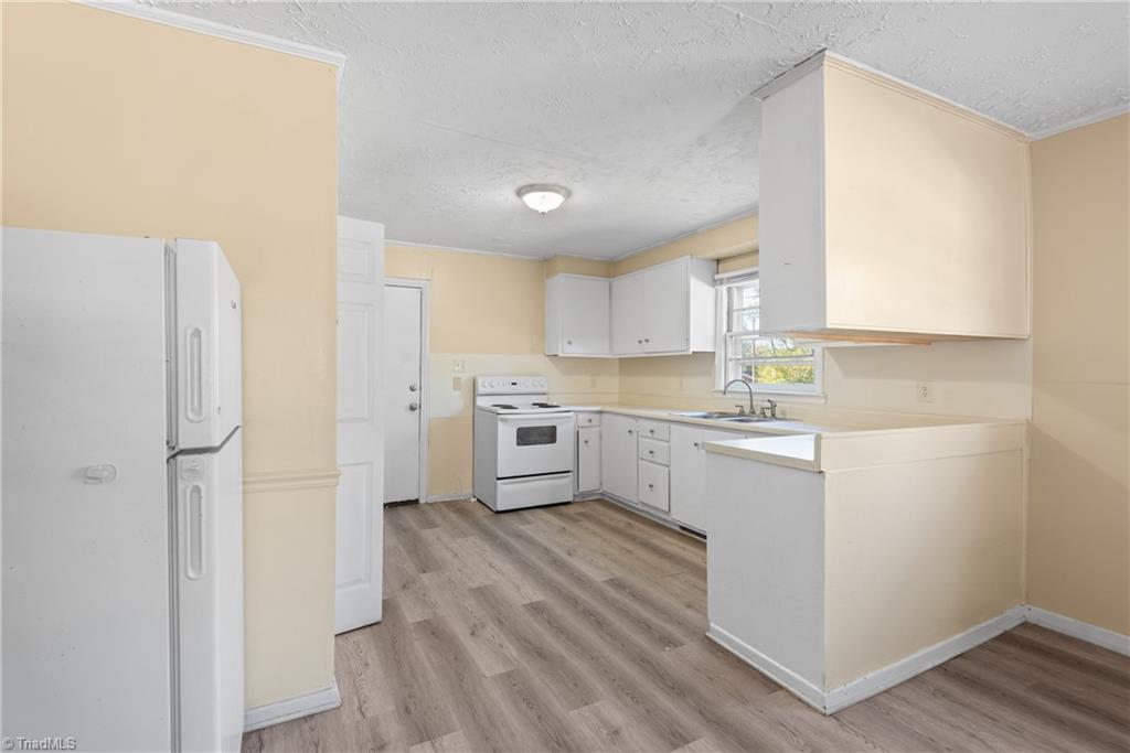 1610 Brockett Avenue Property Photo 10