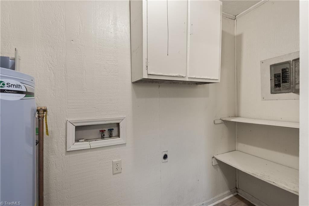 1610 Brockett Avenue Property Photo 14