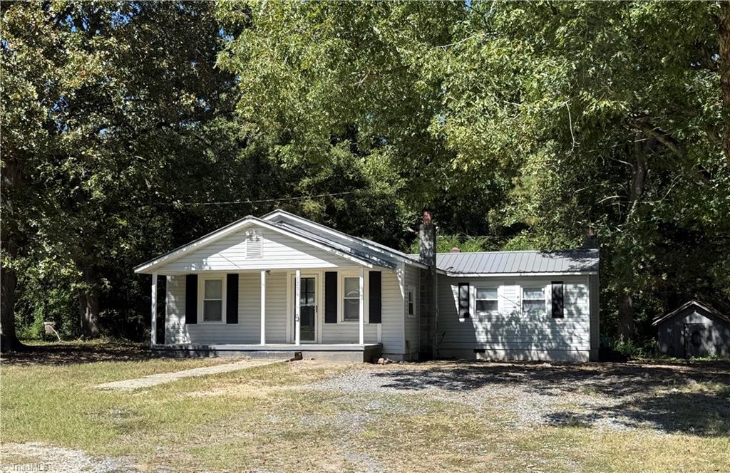 1256 Browns Mill Road Property Photo 1