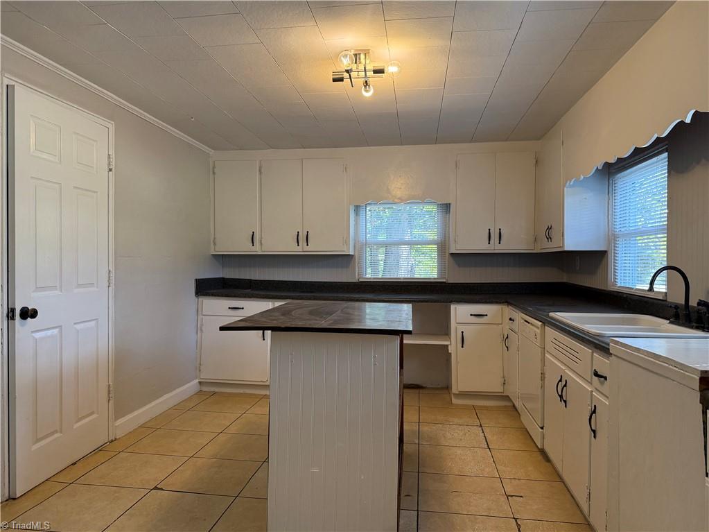 1256 Browns Mill Road Property Photo 5