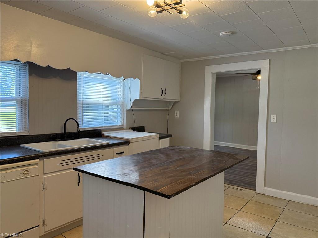 1256 Browns Mill Road Property Photo 6