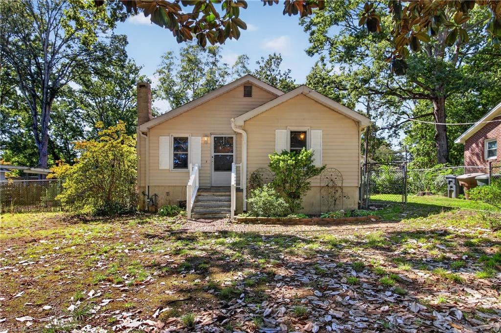 2907 Marthas Place Property Photo 1