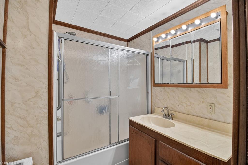 2907 Marthas Place Property Photo 15