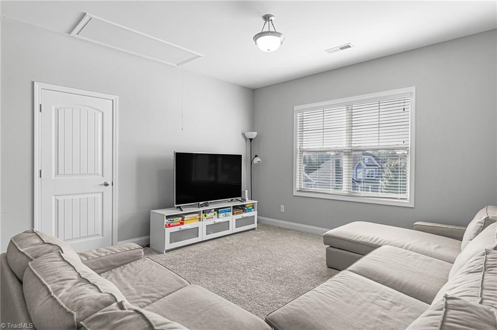2148 Starfall Drive Property Photo 26