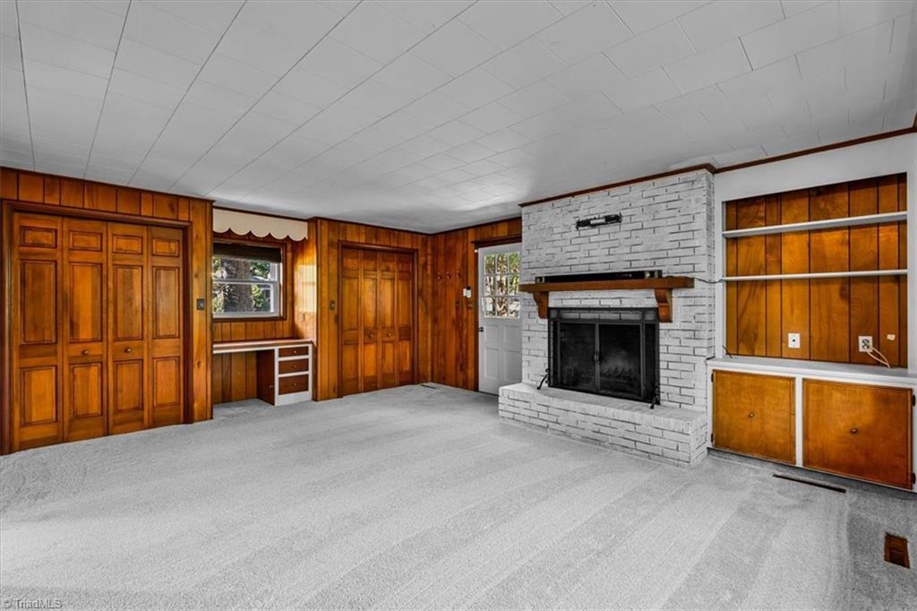 1103 N Peace Haven Road Property Photo 16