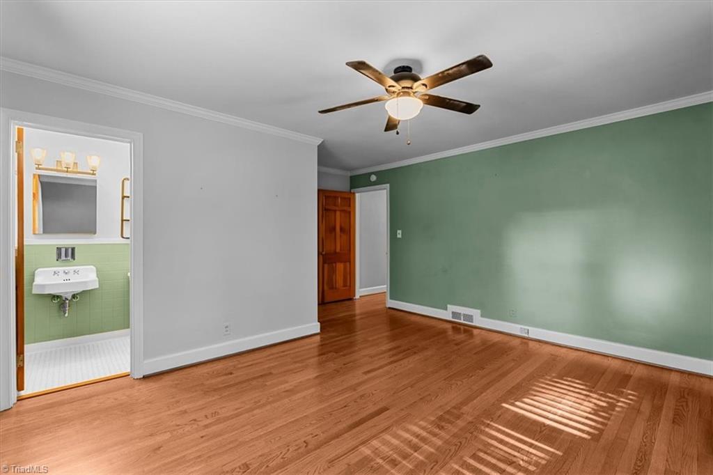 1103 N Peace Haven Road Property Photo 19