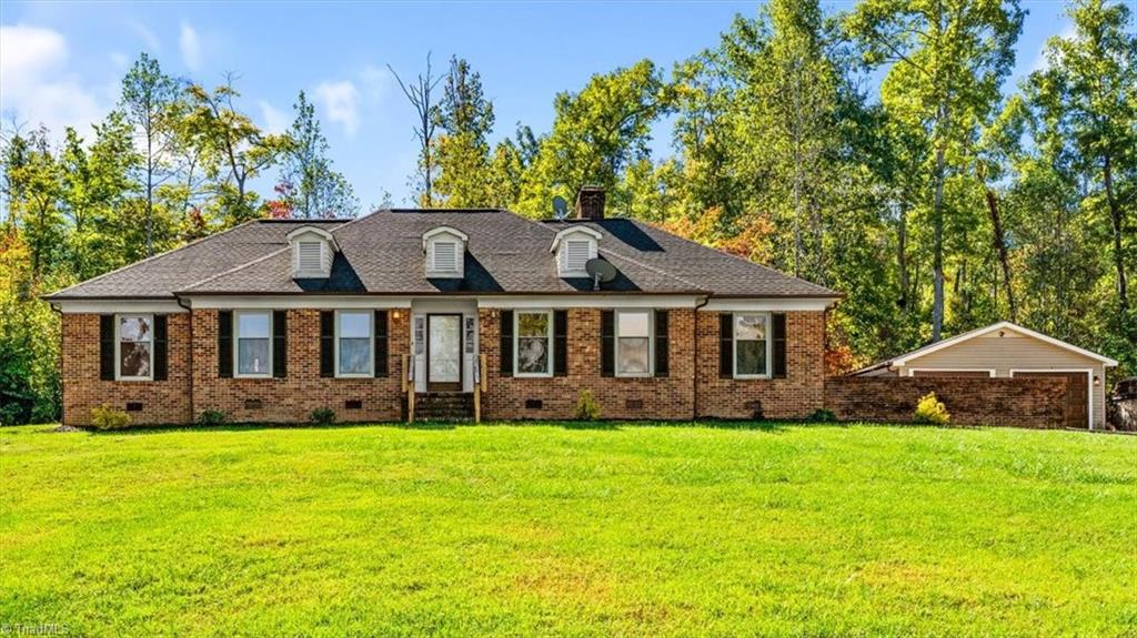 1125 Adams Ridge Road Property Photo 1
