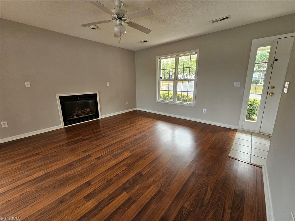 165 Cameron Way Circle Property Photo 6