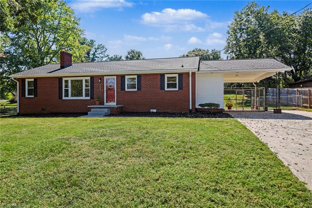 109 Mohawk Drive Property Photo 2