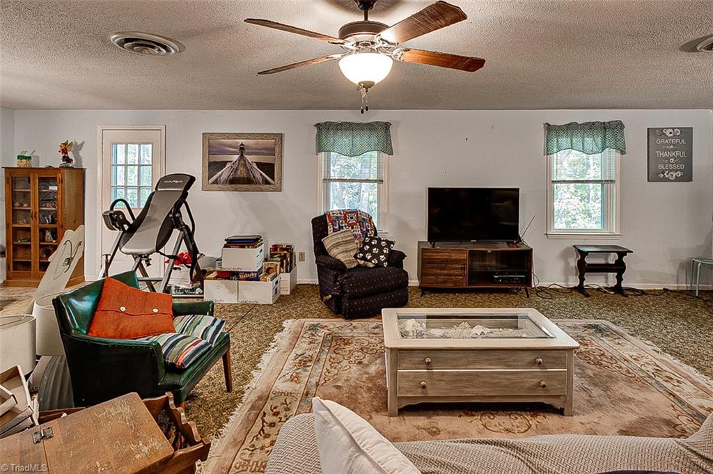 1050 Amity Road Property Photo 43