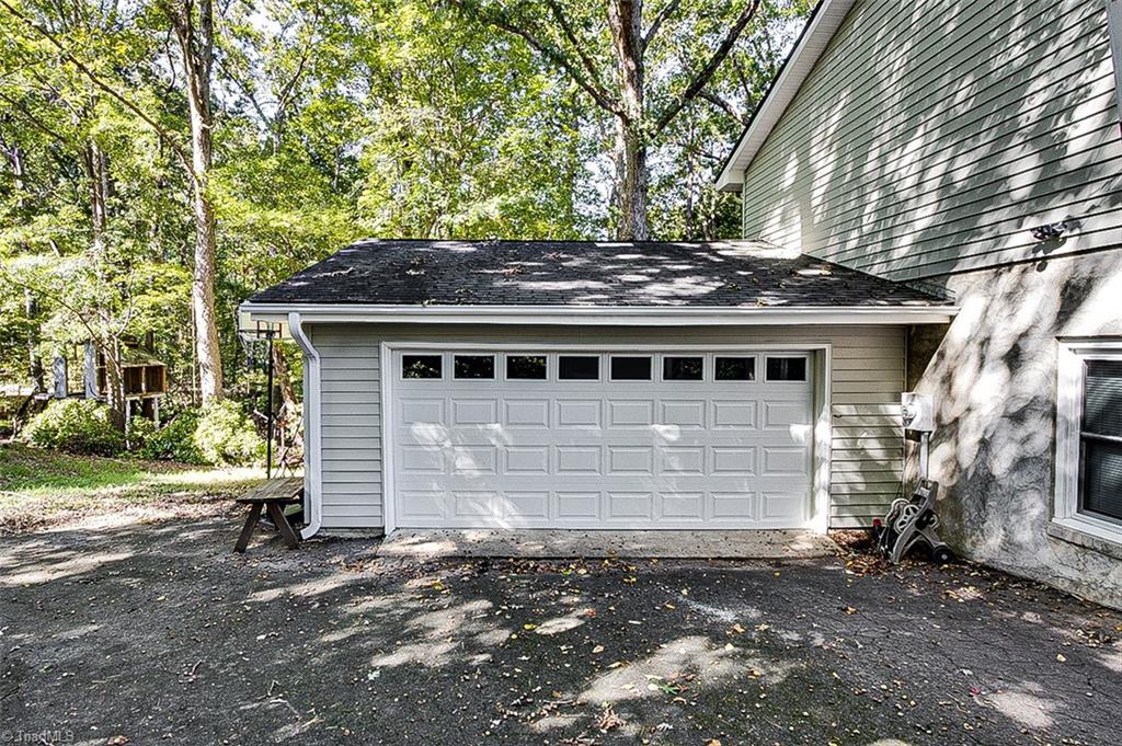 1050 Amity Road Property Photo 48