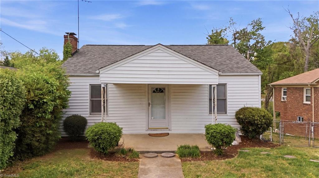 1112 Tipton Street Property Photo 1
