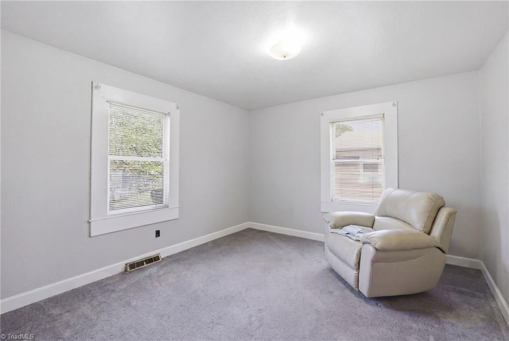 1112 Tipton Street Property Photo 13